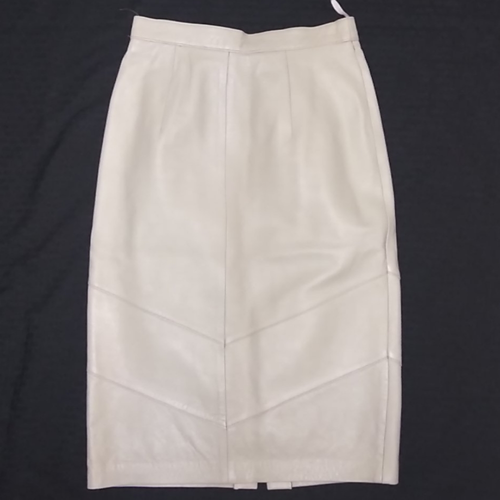 Authentic vintage Lora skirt